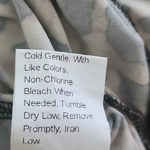 Animal Print Bodysuit Top Leopard Print Brown Black Stretch like New Size 0XL - Picture 14 of 14